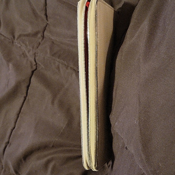 Celine Continental Wallet - Picture 3 of 10